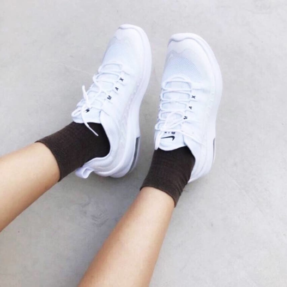 🙅‍♀️SOLD OUT🙅‍♀️🤍WMNS AIR MAX AX SNKRS WHITE NIKE (7) NEW